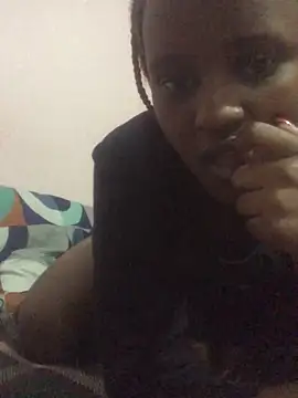 yummy-caramel online show from October 2025 09:38:01 PM