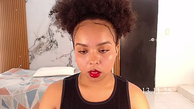 Snapshot of rosselyn_ chatting on November 2025 07:46:02 PM rosselyn online show from November 2025 07:46:02 PM