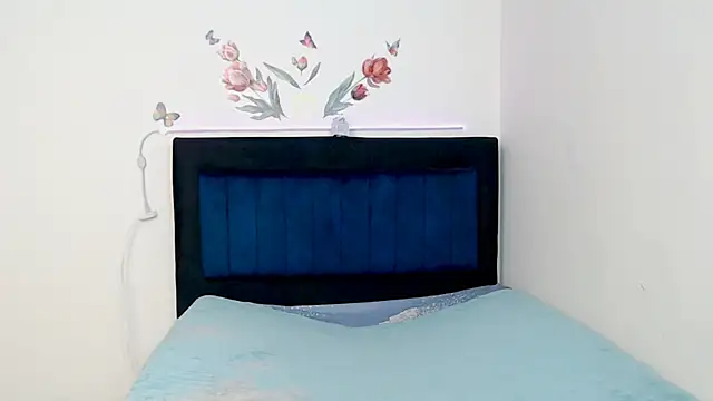 BRYXS1 online show from April 2026 01:02:02 PM