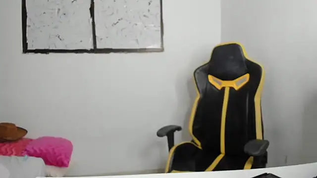 emily stars1 online show from December 2025 06:30:02 AM