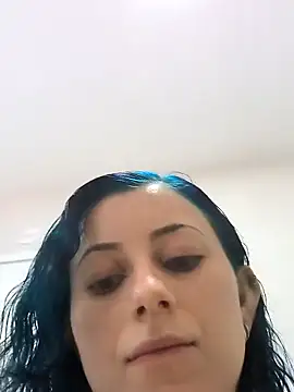 Snapshot of Meiii27 chatting on December 2025 06:28:01 PM Meiii27 online show from December 2025 06:28:01 PM