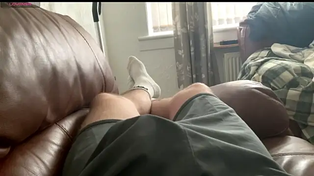 irnbru77 online show from June 2026 10:19:01 AM