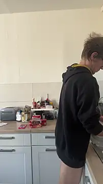 StephPra94 online show from October 2025 10:16:02 AM