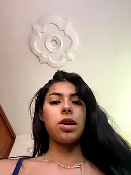 Snapshot of miadaviesx chatting on November 2025 01:10:01 PM miadaviesx online show from November 2025 01:10:01 PM