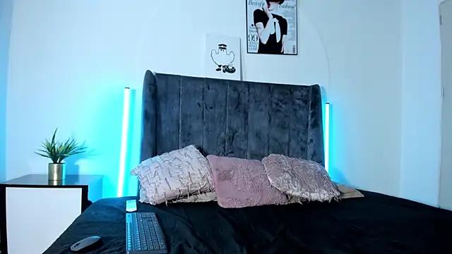 Snapshot of Cloy_Areo chatting on March 2026 12:11:01 PM Cloy Areo online show from March 2026 12:11:01 PM