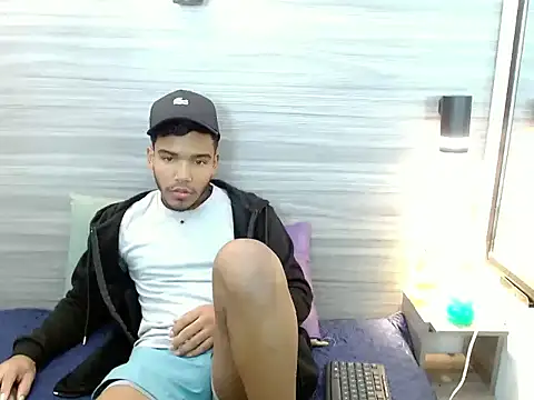 Snapshot of CamiloBuck chatting on October 2025 02:00:01 AM CamiloBuck online show from October 2025 02:00:01 AM