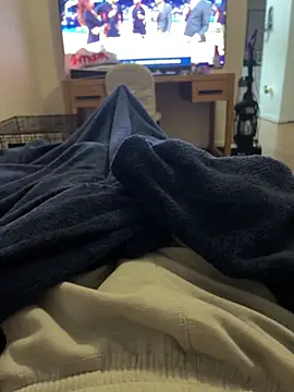 YoungNhorny2004 online show from October 2025 10:54:02 PM