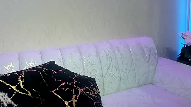 SofiaDiFiore online show from October 2025 03:14:02 PM