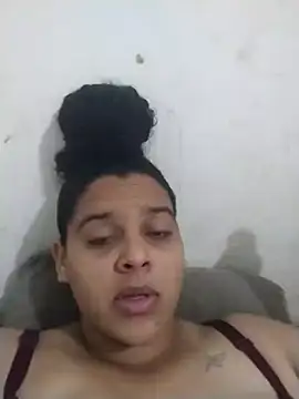 A gostosa25 online show from February 2026 03:22:02 AM