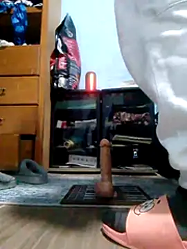 Snapshot of 666Daemon666 chatting on November 2025 06:45:01 AM 666Daemon666 online show from November 2025 06:45:01 AM