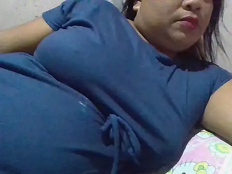 Snapshot of xxmysweetpinayy69 chatting on October 2025 11:23:01 PM xxmysweetpinayy69 online show from October 2025 11:23:01 PM