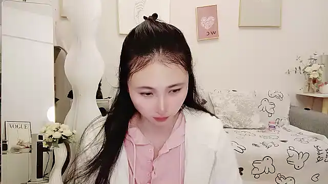 Snapshot of yuyan3929 chatting on December 2025 01:33:02 AM yuyan3929 online show from December 2025 01:33:02 AM