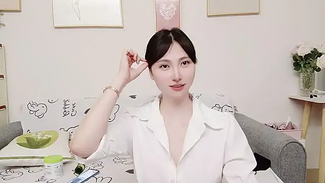 yuyan3929 online show from June 2026 01:03:01 PM