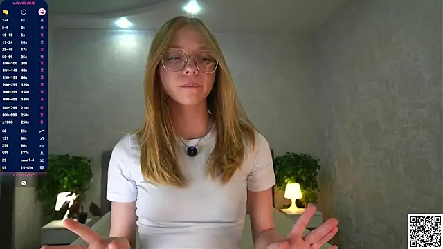 Snapshot of BarbaraViggiani chatting on December 2025 06:34:02 PM BarbaraViggiani online show from December 2025 06:34:02 PM