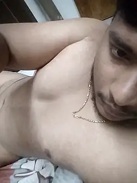 Snapshot of niiksvinz chatting on December 2025 05:19:02 PM niiksvinz online show from December 2025 05:19:02 PM