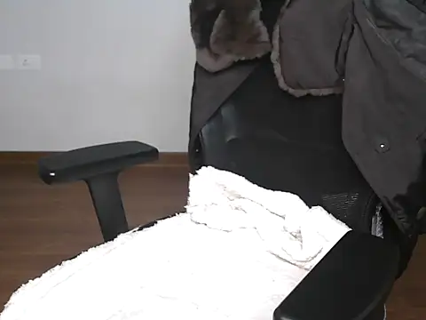 lustyruhh online show from December 2025 05:36:02 AM