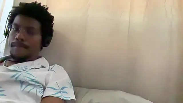 Albert Madrid online show from June 2026 12:22:01 PM