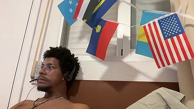 Albert Madrid online show from July 2026 05:11:01 PM