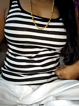 Ezabelljohn online show from April 2026 06:11:02 AM