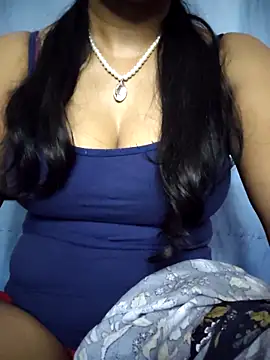 Snapshot of Ezabelljohn chatting on April 2026 09:03:01 AM Ezabelljohn online show from April 2026 09:03:01 AM