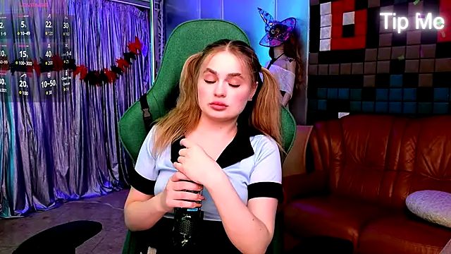 Jessi wxw online show from October 2025 11:38:01 AM