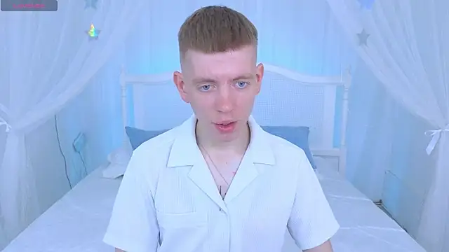 Cristian  Dior online show from April 2026 07:31:01 AM