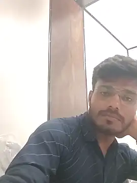 Snapshot of hotbullforgirlz chatting on October 2025 01:44:02 PM hotbullforgirlz online show from October 2025 01:44:02 PM