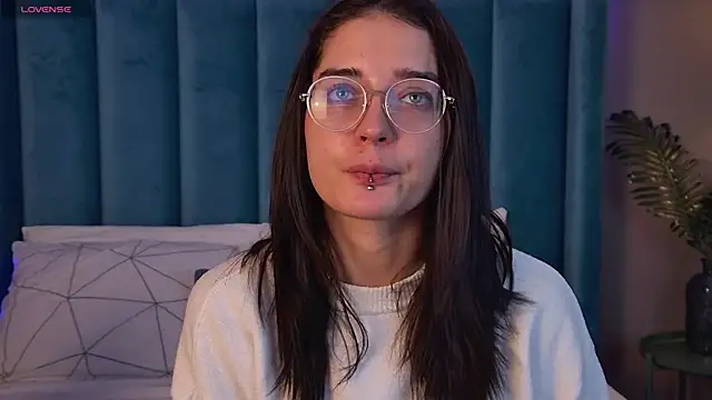 Snapshot of EricaKors chatting on February 2026 05:44:02 AM EricaKors online show from February 2026 05:44:02 AM