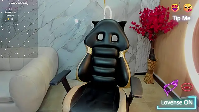 andrea tasty tf online show from November 2025 12:51:01 PM