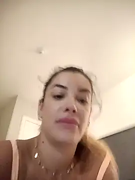 Snapshot of DESIRIE0609 chatting on January 2026 11:07:01 PM DESIRIE0609 online show from January 2026 11:07:01 PM