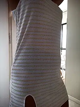 Snapshot of DESIRIE0609 chatting on February 2026 01:28:01 PM DESIRIE0609 online show from February 2026 01:28:01 PM