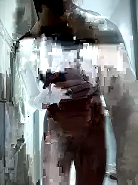 Snapshot of DESIRIE0609 chatting on February 2026 04:32:01 PM DESIRIE0609 online show from February 2026 04:32:01 PM