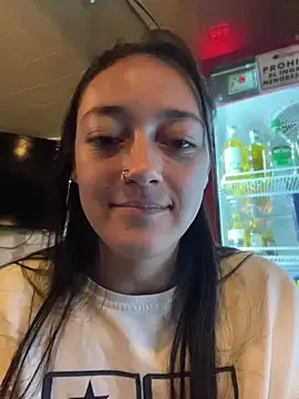 Snapshot of Lia__white chatting on November 2025 03:40:02 AM Lia white online show from November 2025 03:40:02 AM