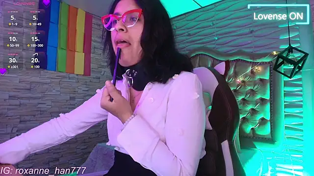 Roxanne Han online show from March 2026 12:19:01 PM