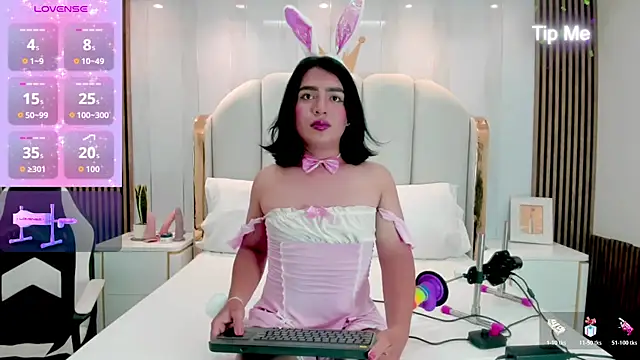 Snapshot of SweetKata_ chatting on October 2025 07:19:02 PM SweetKata online show from October 2025 07:19:02 PM