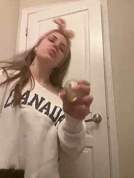 Snapshot of elliepixie chatting on March 2026 08:15:02 PM elliepixie online show from March 2026 08:15:02 PM