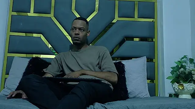 Snapshot of Neytanmalcon chatting on November 2025 08:41:01 PM Neytanmalcon online show from November 2025 08:41:01 PM