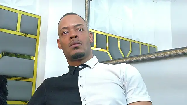 Snapshot of Neytanmalcon chatting on November 2025 08:19:02 PM Neytanmalcon online show from November 2025 08:19:02 PM