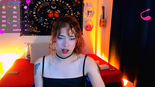 Snapshot of AdelineEsposito chatting on December 2025 03:11:01 AM AdelineEsposito online show from December 2025 03:11:01 AM