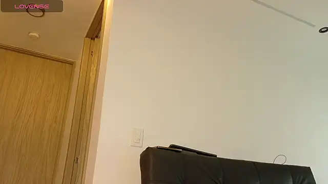 sophie duval online show from June 2026 09:01:01 AM