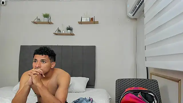 Cloe Harry online show from November 2025 12:14:02 PM