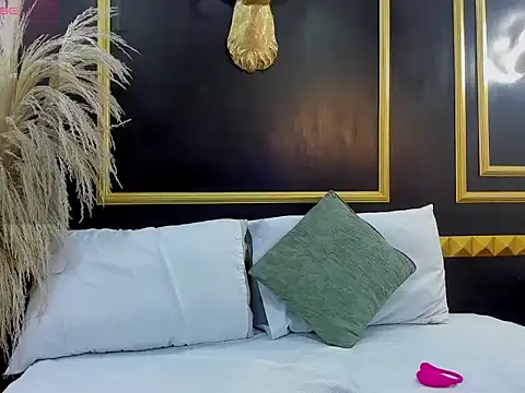 agata18  online show from February 2026 01:29:02 PM