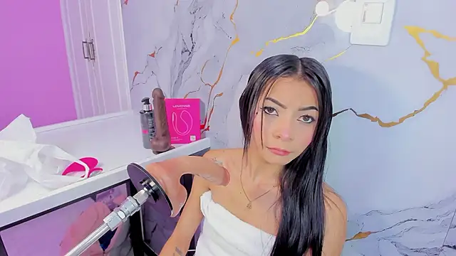 eimy mason online show from January 2026 08:51:02 PM