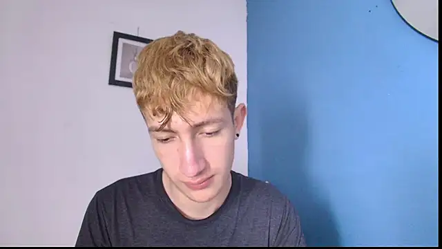 Erick Taylor3 online show from April 2026 07:38:02 PM