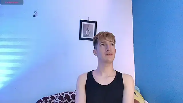 Erick Taylor3 online show from May 2026 08:14:02 PM
