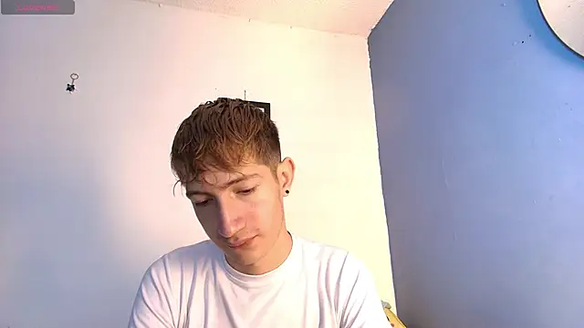 Erick Taylor3 online show from May 2026 08:03:01 PM