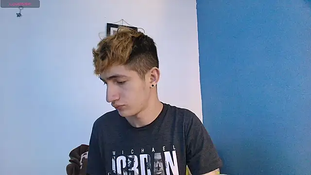 Erick Taylor3 online show from June 2026 08:36:01 PM