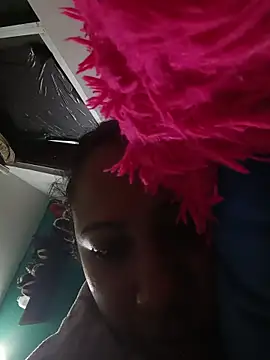 Snapshot of marimar_24 chatting on November 2025 01:37:01 AM marimar 24 online show from November 2025 01:37:01 AM