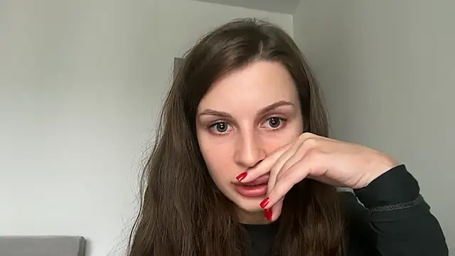 karinamoonss online show from November 2025 11:54:01 AM