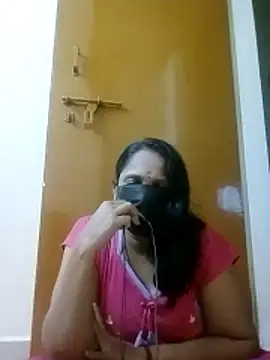 tamilammu1431 online show from December 2025 05:51:01 PM